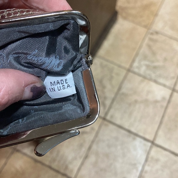 Whiting & Davis Silver Metal Coin Purse Pouch Kiss Lock - Picture 3 of 5